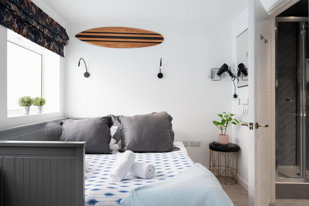 Trig-Private Studio, Courtyard, Walk To Fistral New Quay Buitenkant foto